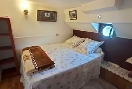 Bateau Mariance לינה וארוחת בוקר